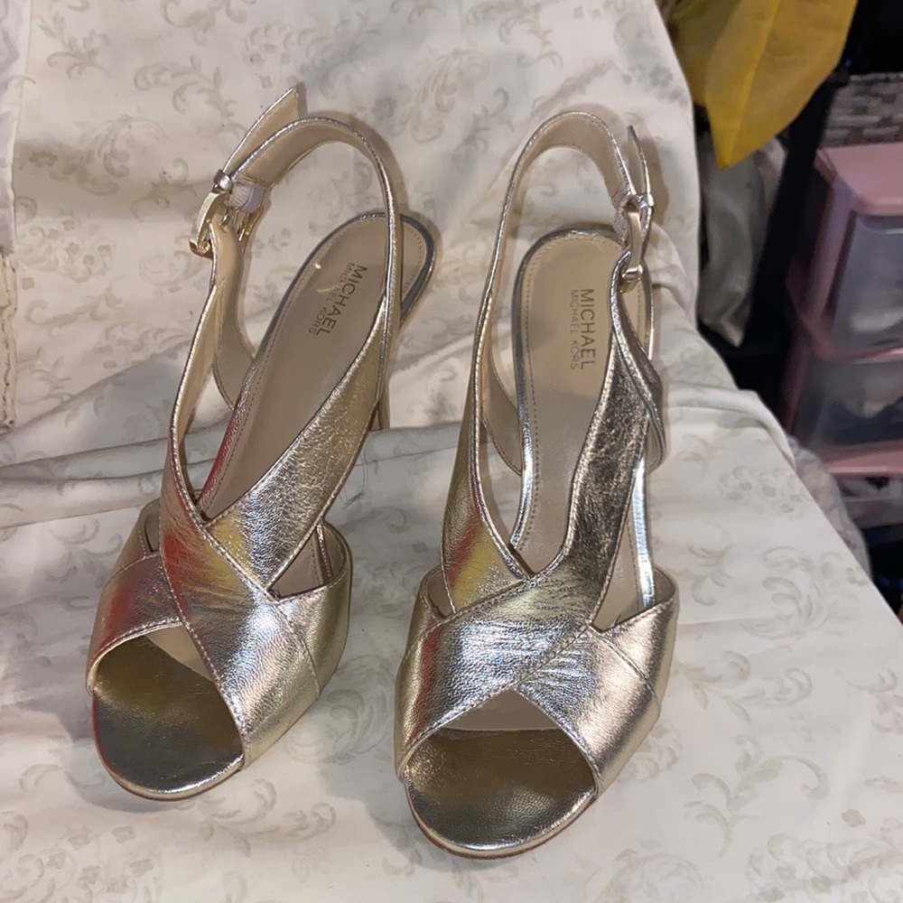 Mk heels
